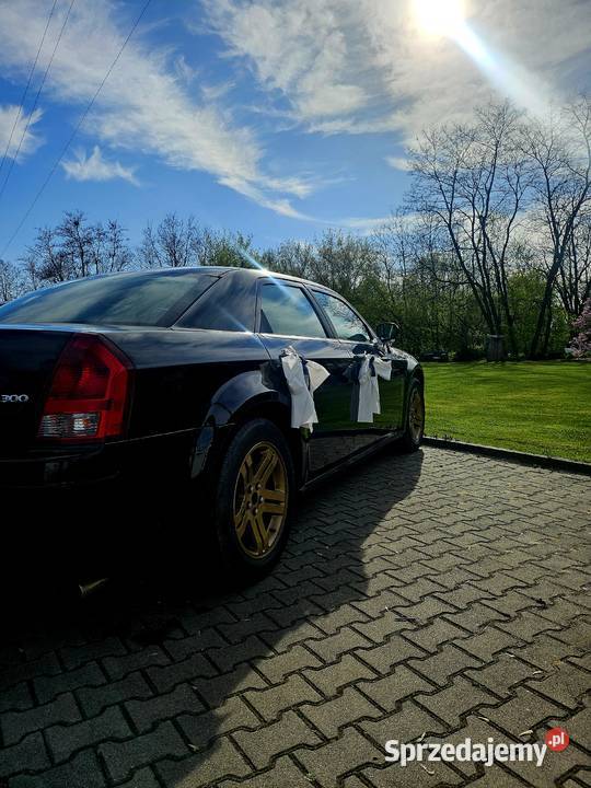 Chrysler 300 27 300300C V6 GAZLPG Automat Ostrów Wielkopolski
