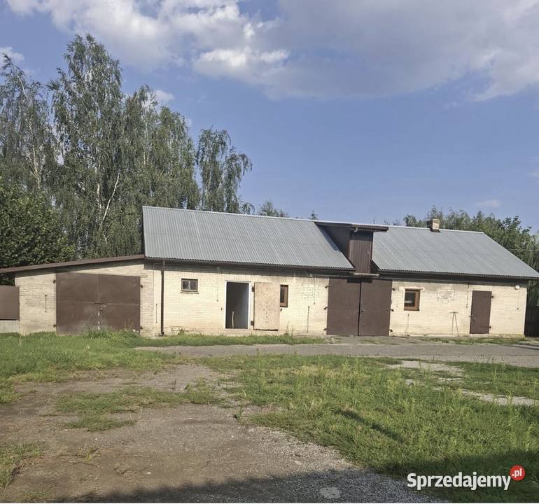 Dom z zabudowaniami i ogrodem Gierczyce
