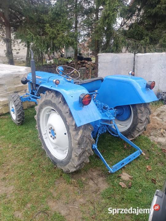 Traktor Ford 35 koni 3p Łużna