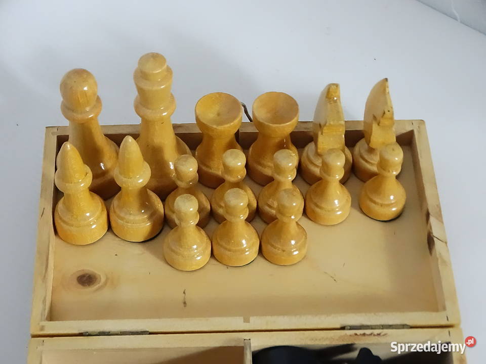 Oryginalne Szachy Drewniane 1961 SC Zuffenhausen Biłgoraj sprzedam
