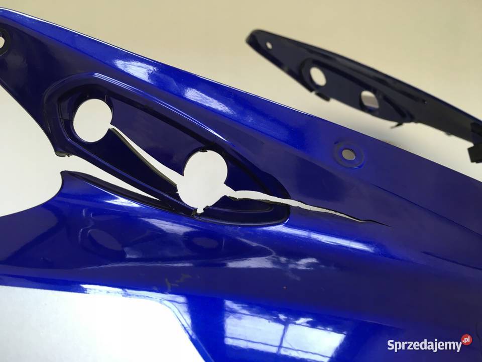 YAMAHA YZF R3 1421 Czasza Czaszka Owiewka przód Łobżenica sprzedam