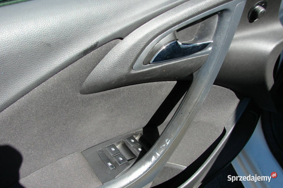 Opel Astra 14 benz 120 J 20092019