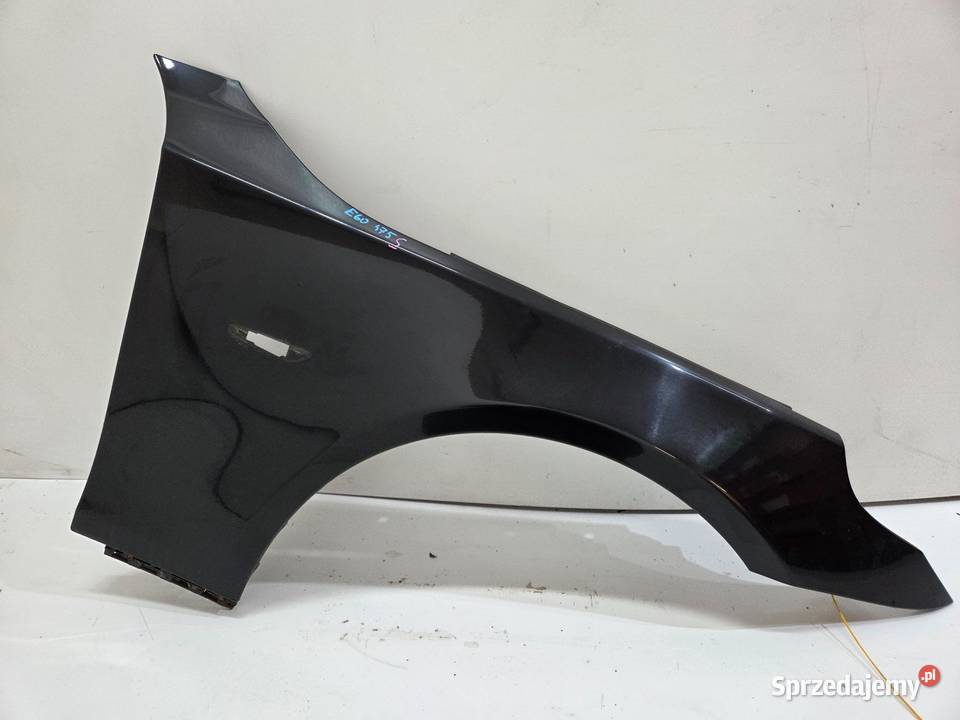 BŁOTNIK PRAWY PRZEDNI BMW E60 4759 BLACK Strzyżewice