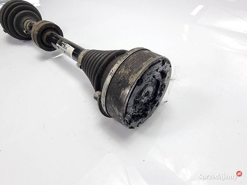 PÓŁOŚ LEWA PRZÓD SKODA RAPID 6C0407271AD Lipno