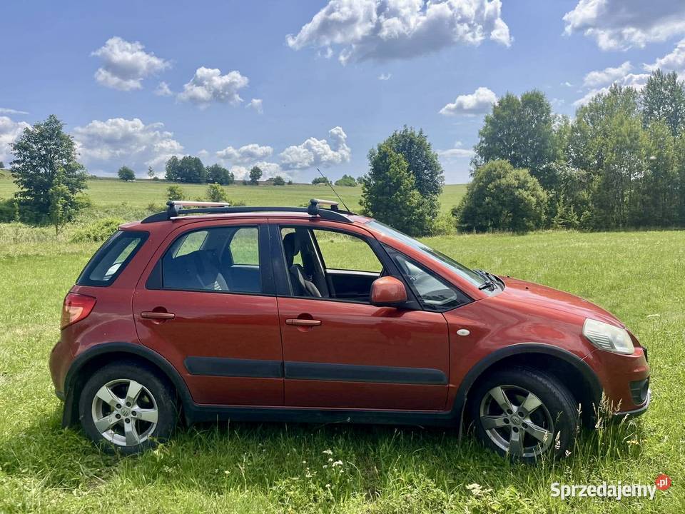 Suzuki Sx4 4x4 16 benzyna gaz 2012r