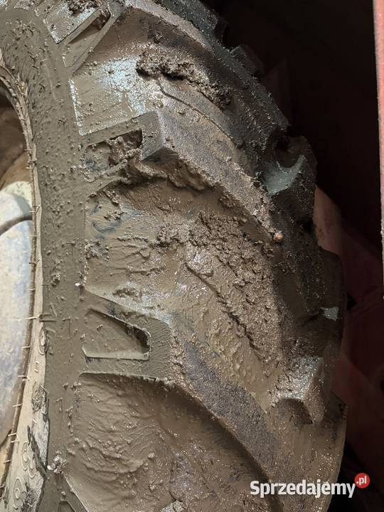 MTZ 82 z turem Kabina wielkopolskie Robaczyn