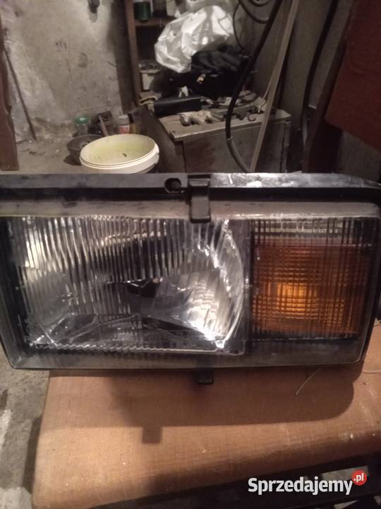 Reflektor lewy Łada 2105 2107 Lampy przednie Jabłonka sprzedam