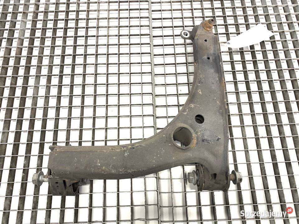 WAHACZ PRAWY PRZÓD VW CRAFTER II Hatchback