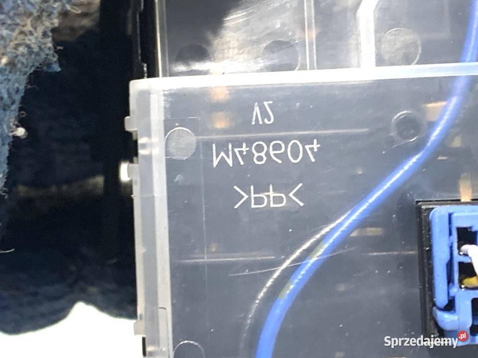 PRZEŁĄCZNIK WYCIERACZEK HONDA CRV V M48604 SUV