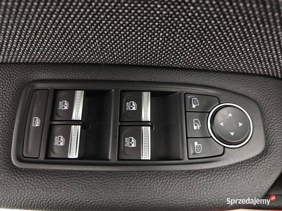 Captur 10 TCe Techno mazowieckie