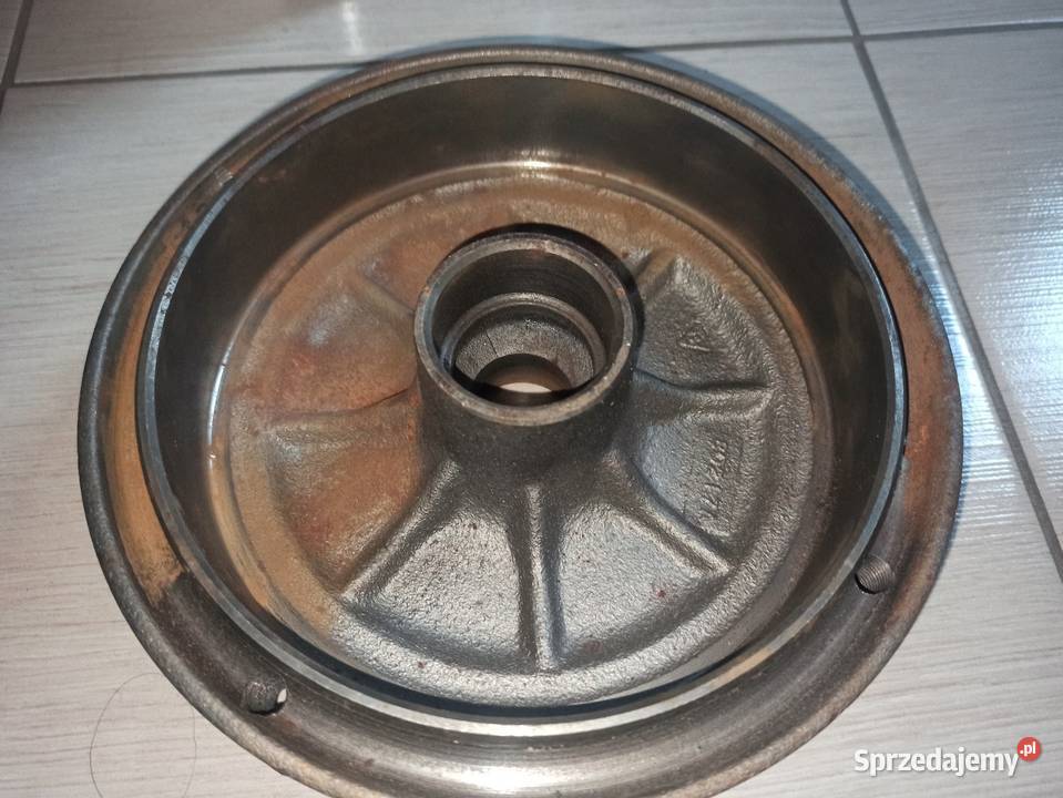 Bęben hamulcowy przód Fiat 126 ST Sieradz