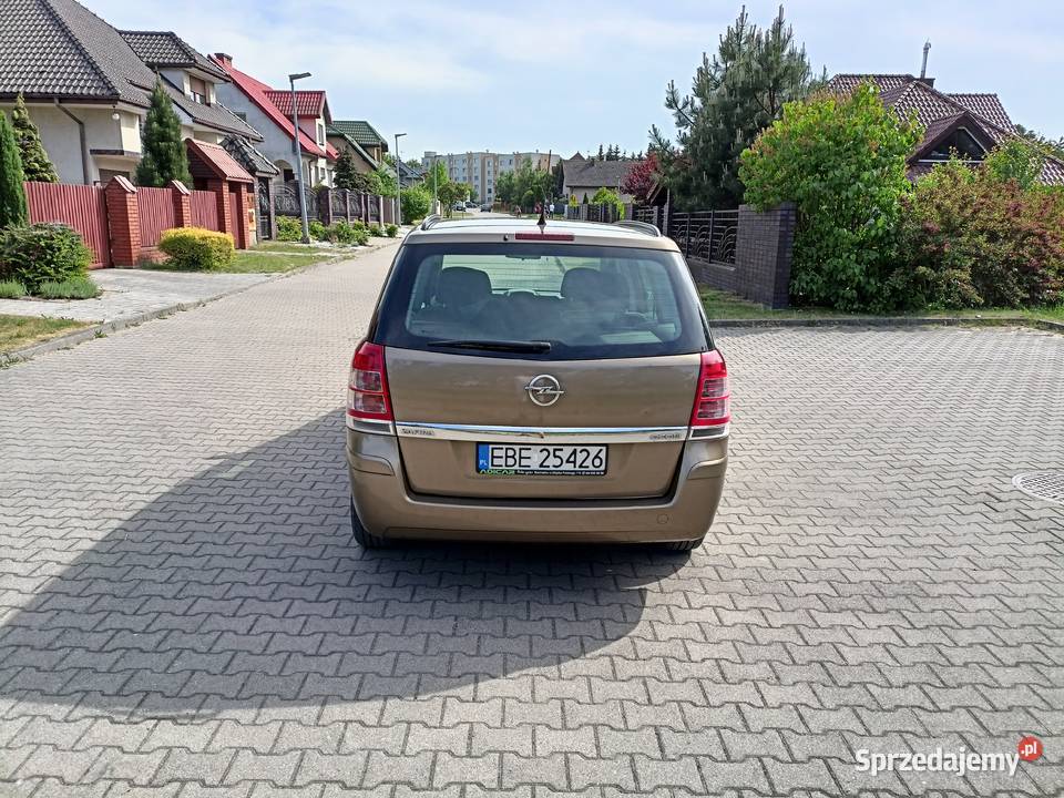 OPEL ZAFIRA 17 CDTI 2013 R 125 Bełchatów