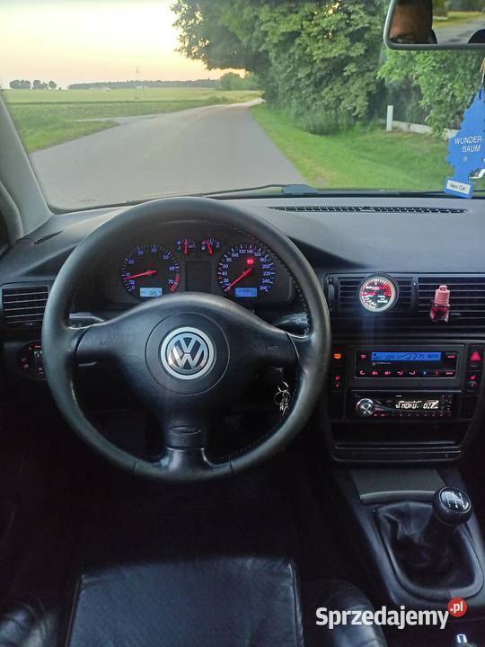 Passat B5 18 T 220 Rok produkcji 1999 Passat Hrubieszów sprzedam