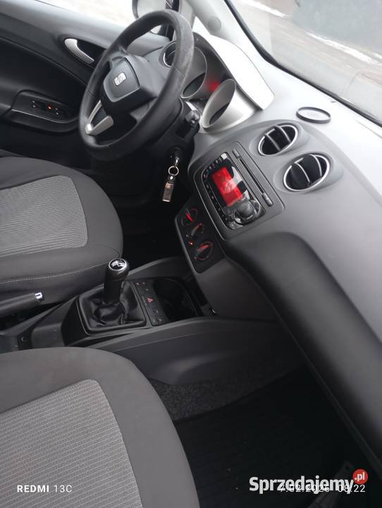 Seat Ibiza 2011 Benzyna 16V 105 benzyna Łódź