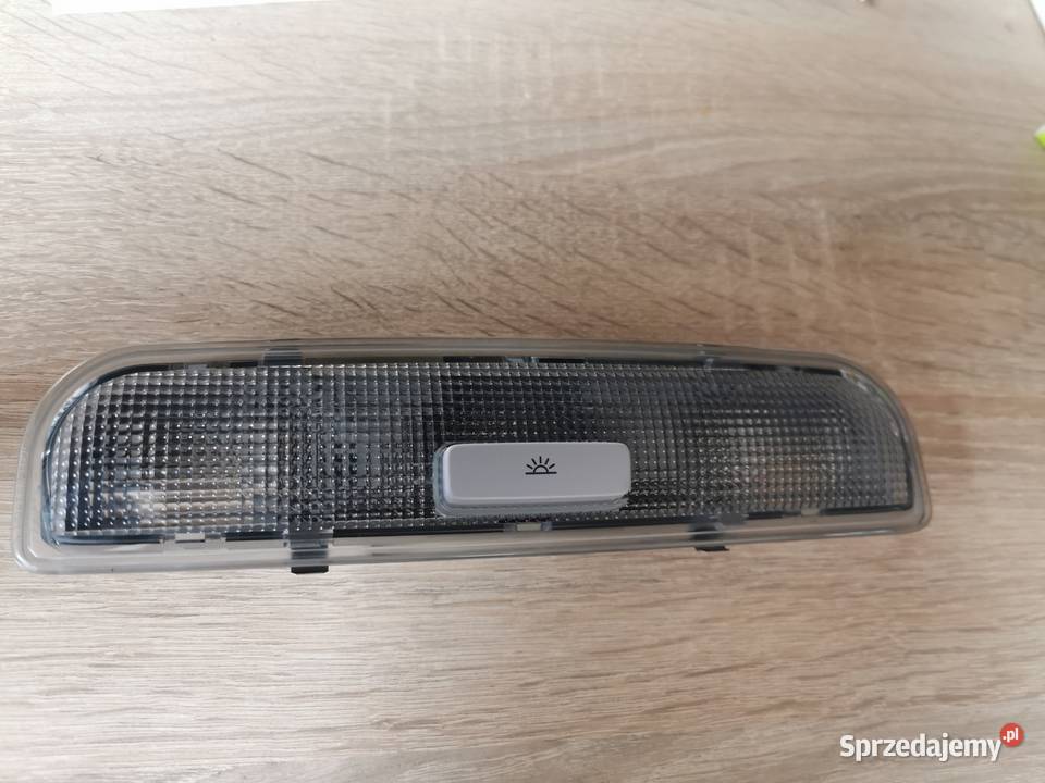 LAMPKA PODSUFITKI 8P0947111 GRUPA VAG NOWA Luzino