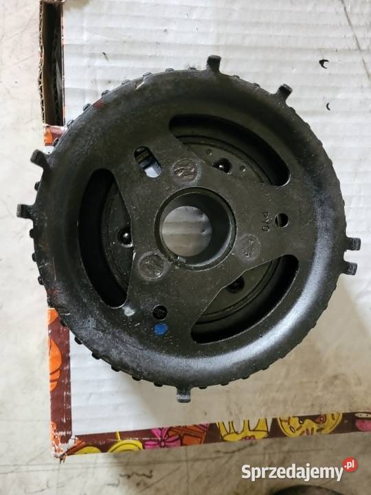 Koło pasowe zębate wałka rozrządu 038109111E VW