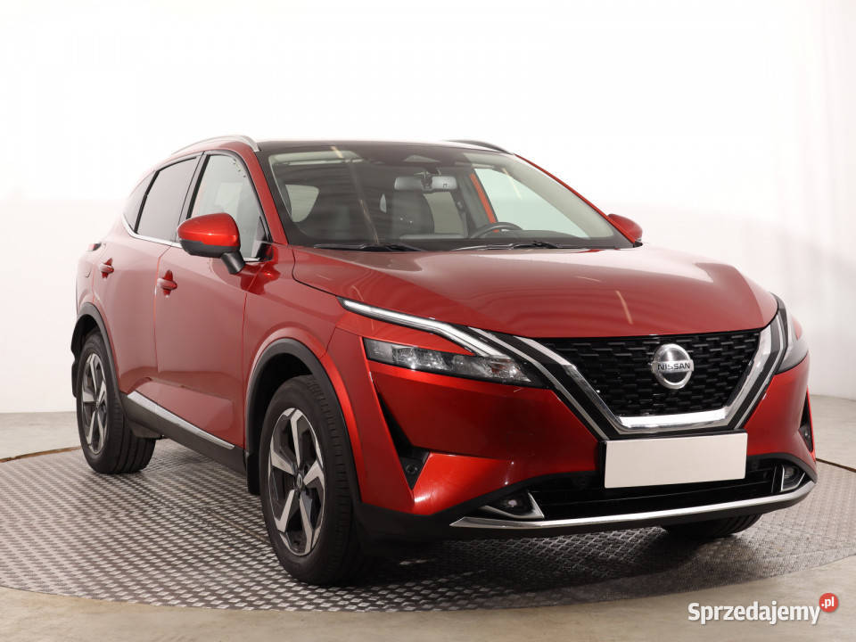 Nissan Qashqai 13 DIGT MHEV bordowy Qashqai Katowice