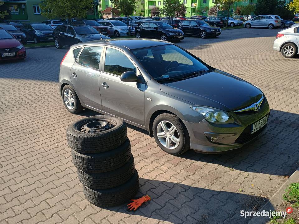 Hyundai i30 16 CRDi 148 Skóra Hak Czujniki