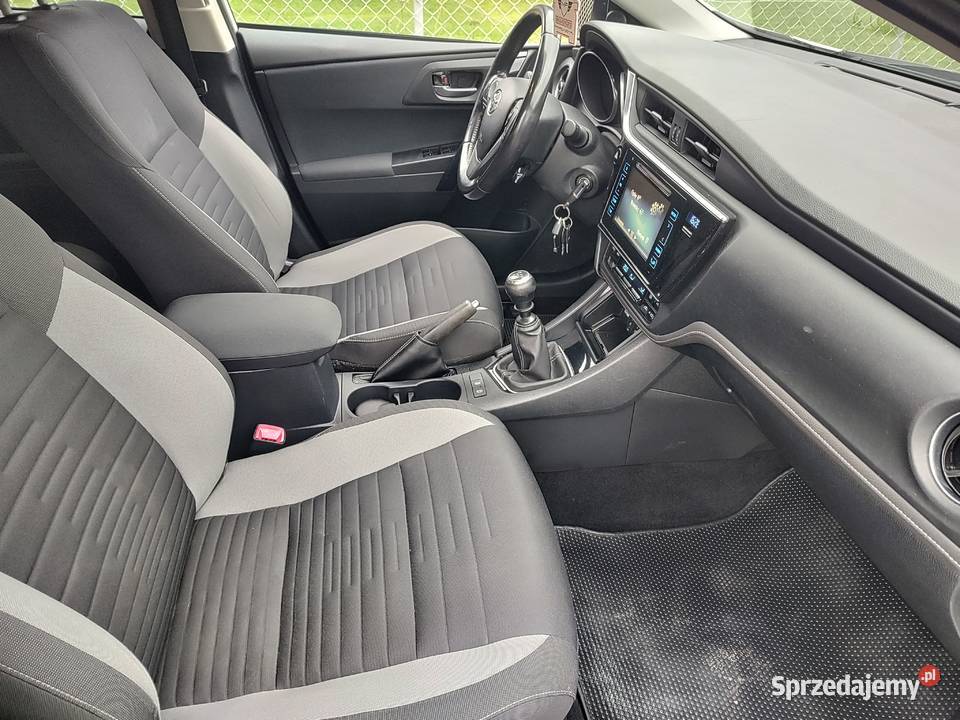 TOYOTA AURIS 16 D4D CD