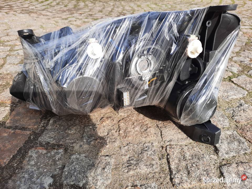Reflektor świateł przednich Opel Combo Corsa Oświetlenie Gościmowice Drugie sprzedam
