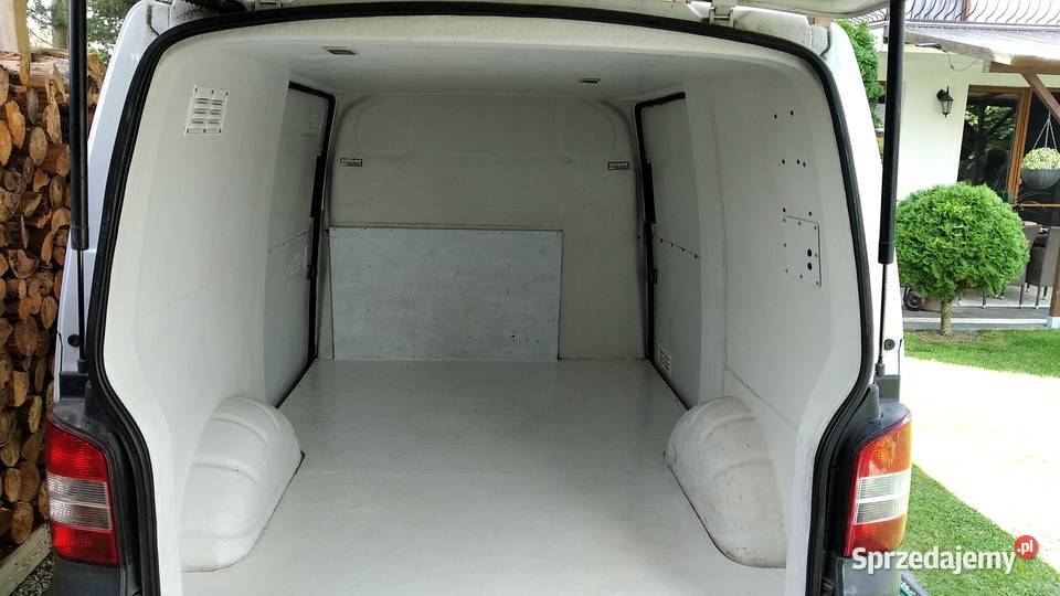 Volkswagen Transporter T5 100 sprawny klima Rok produkcji 2012