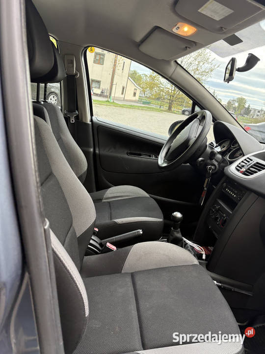 Peugeot 207 bezywpadkowy 2008 14 PB LPG ZADBANY Września
