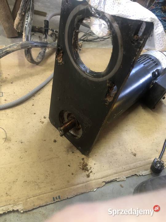 Serwomotor serwo z przekładnią i enkoderem sprzedam