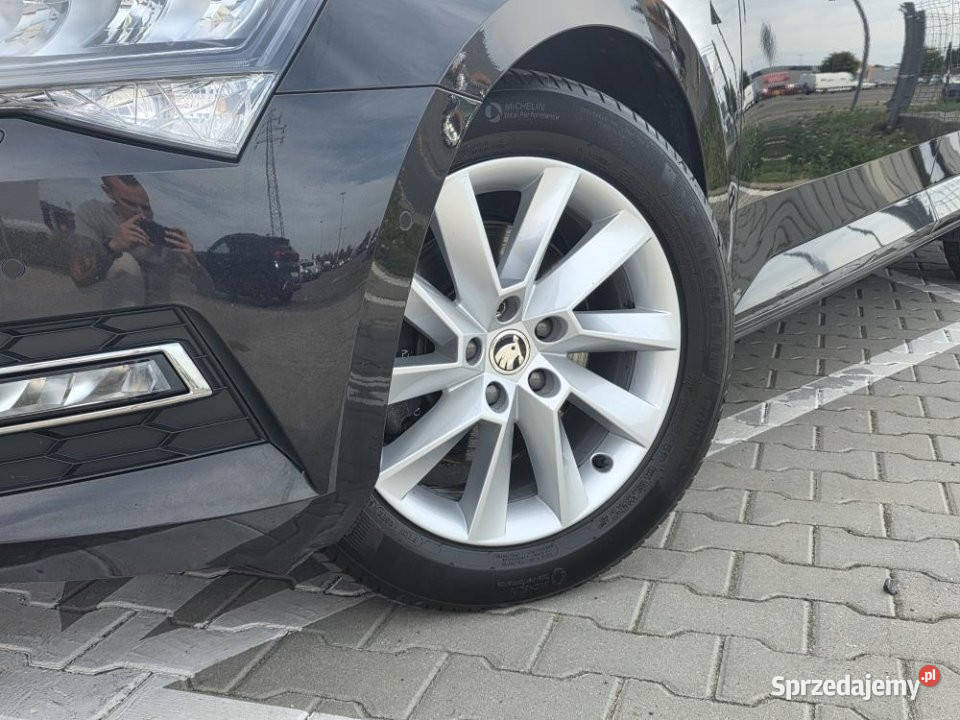 Skoda Superb 2022r FV23 BLIS Kam360 Poznań