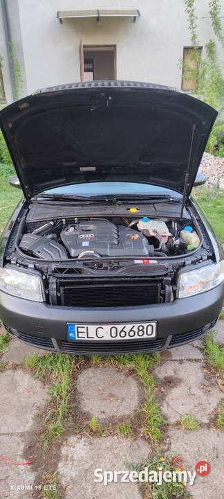 Sprzedaję Audi A4 B6 kombi światła LED Łowicz