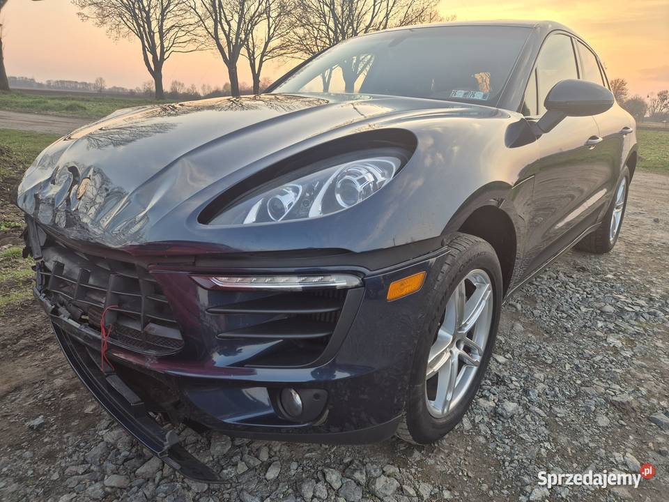 Porsche Macan S 30 2015 delikatnie uszkodzony na Macan
