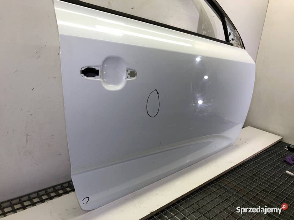 DRZWI PRAWY PRZÓD KIA CEED Hatchback 0813 osobowe