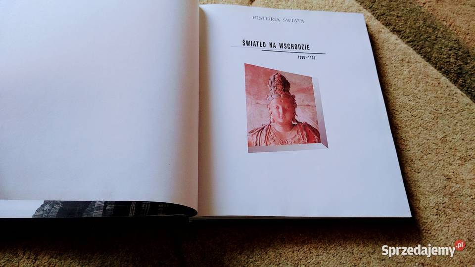 Światło na Wschodzie 10001100 Hill Historia