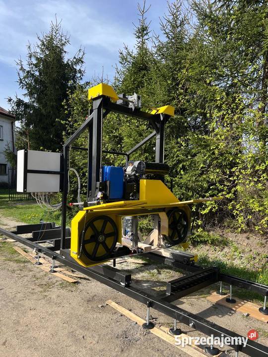 Trak taśmowy spalinowy MMK 75 szerokości cięcia Leśnictwo mazowieckie Łąck