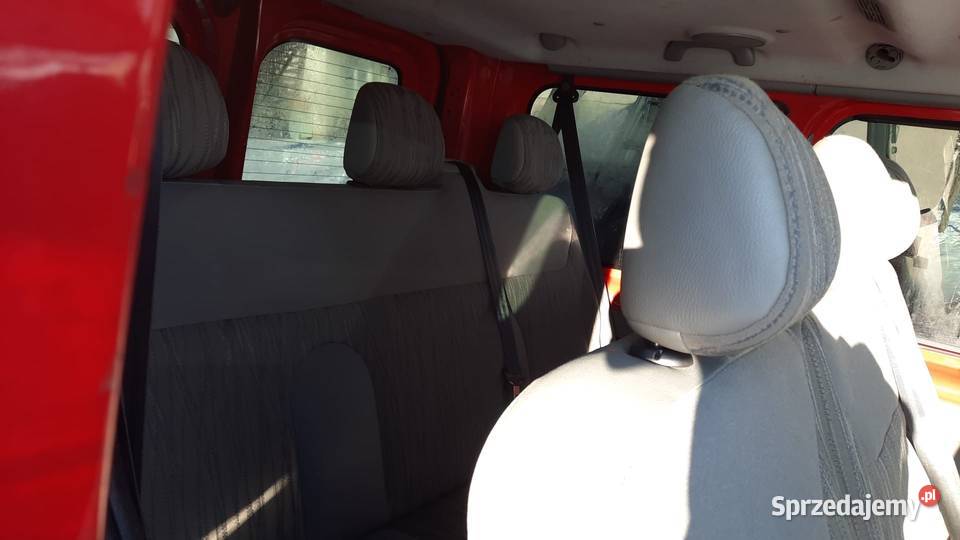 Nissan Primastar 9 osob 320000km