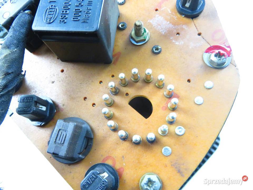 LICZNIK MERCEDES W124 200 D 1245401348