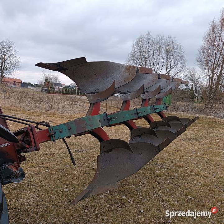 Pług 4 skibowy Kverneland łódzkie Uniejów