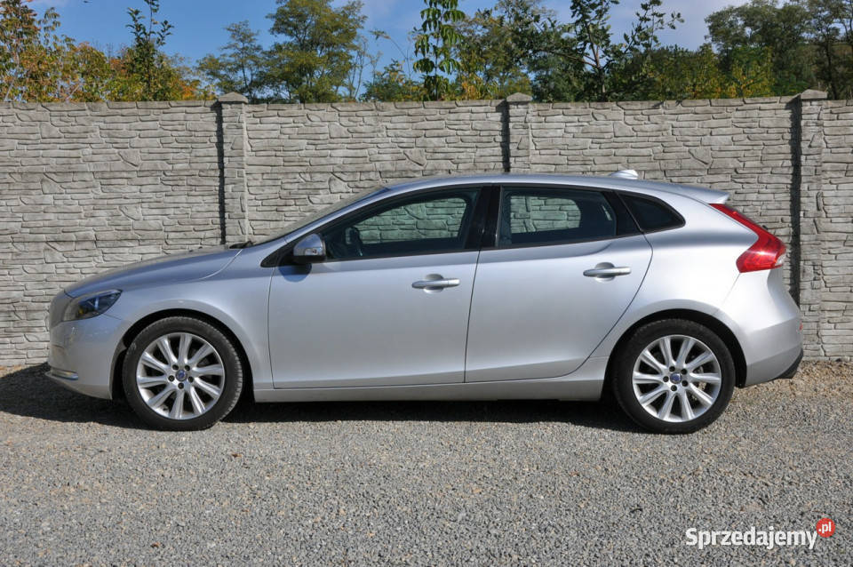 Volvo V40 16T 150 T3 Momentum Nowy Rozrząd i śląskie Dąbrowa Górnicza