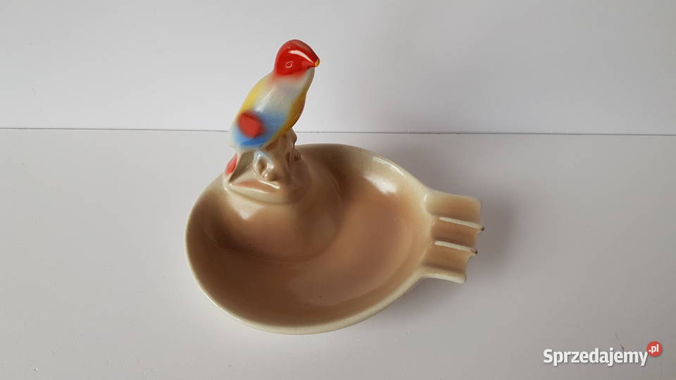 Popielniczka z ptaszkiem ptak Chodzież porcelit śląskie Dąbrowa Górnicza