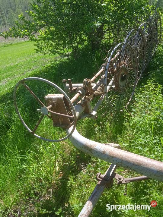 Zgrabiarka do siana i słomy Lucim sprzedam