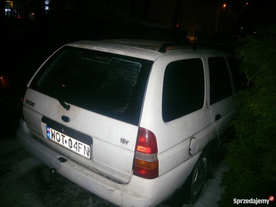 Ford Escort LPG BRC gaz hak kombi Escort Warszawa