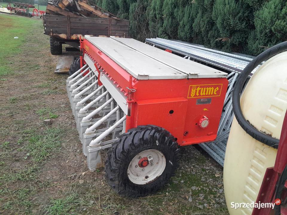Amazone d8 3m tume 25m Siewniki i sadzarki