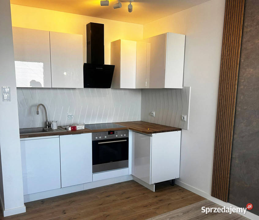 Sprzedaż mieszkania 2 pok OpoleZWM Rok budowy 1982