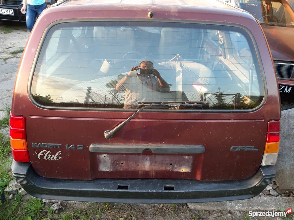 Opel kadett drzwi fotele i inne Skarżysko-Kamienna