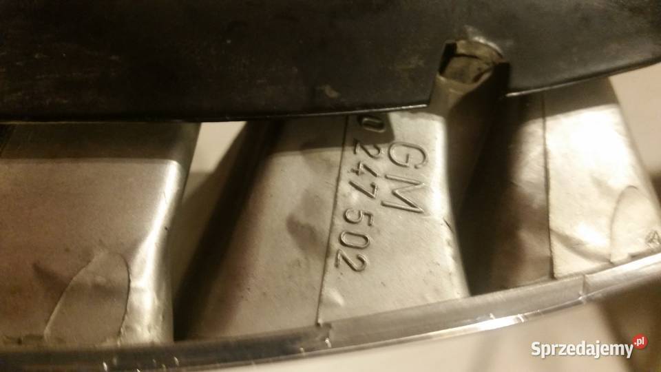 Atrapa chlodnicy grill GM senator opel osobowe Karoseria Ostrowiec Świętokrzyski sprzedam