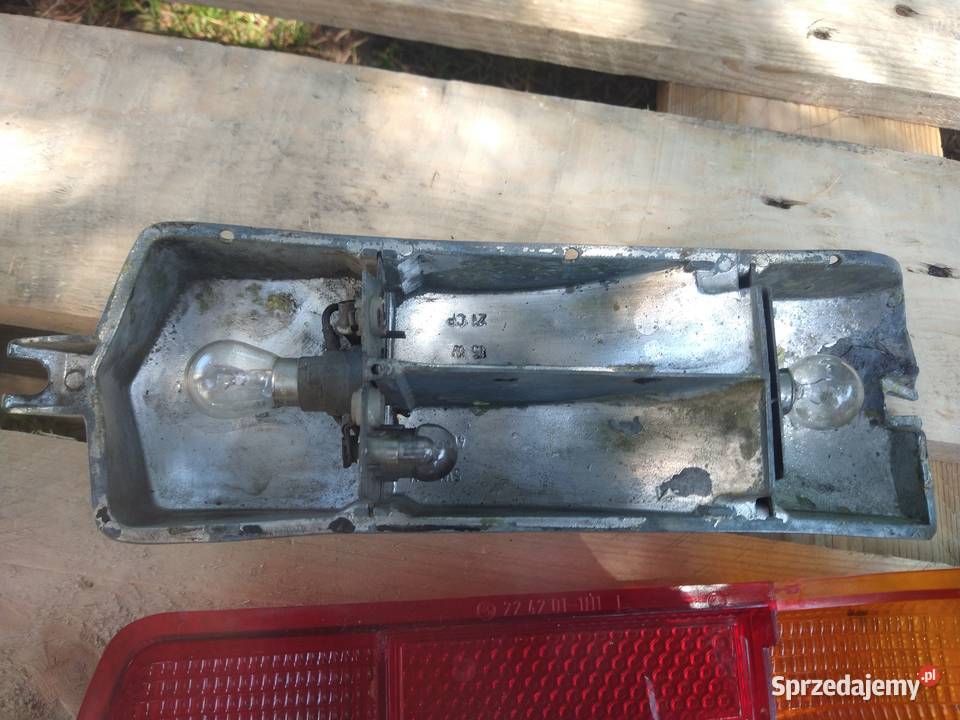 Lampa Lewa Tył Tylna Uszkodzona 1088260151 małopolskie Skawina
