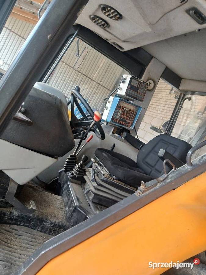 Renault ceres 85x z ładowaczem Słotwiny