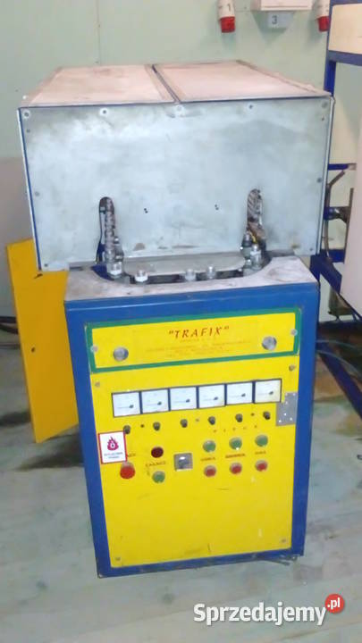 Wydmuchiwarka do butelek PET Mszana Dolna