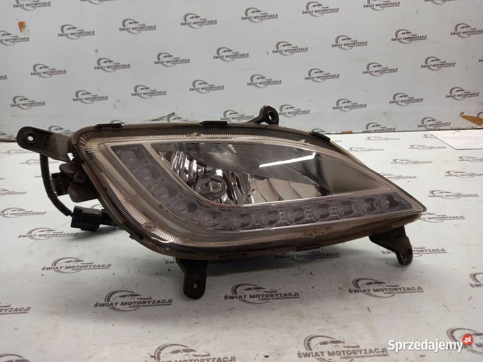 HYUNDAI I30 II 13r halogen prawy sprzedam