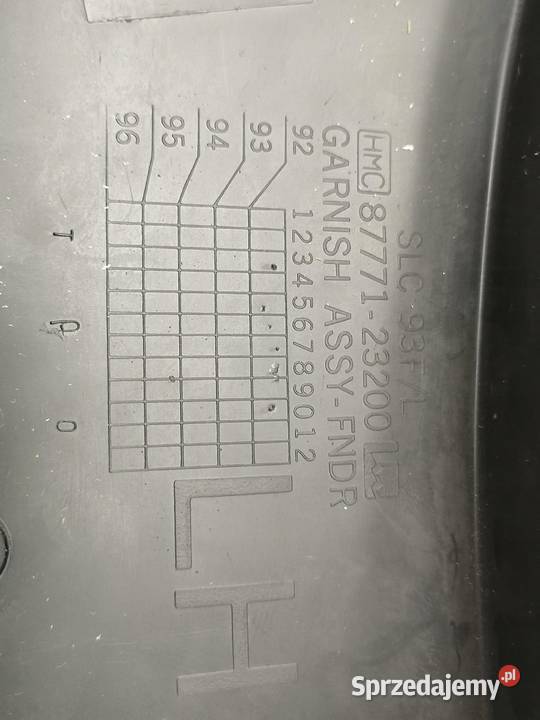 NAKŁADKA BŁOTNIKA LEWY PRZÓD HYUNDAI SCOUPE Listwy i nakładki