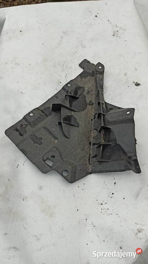 Osłona wnęki koła nadkole Bmw E92 E93 7159189 Dębica sprzedam